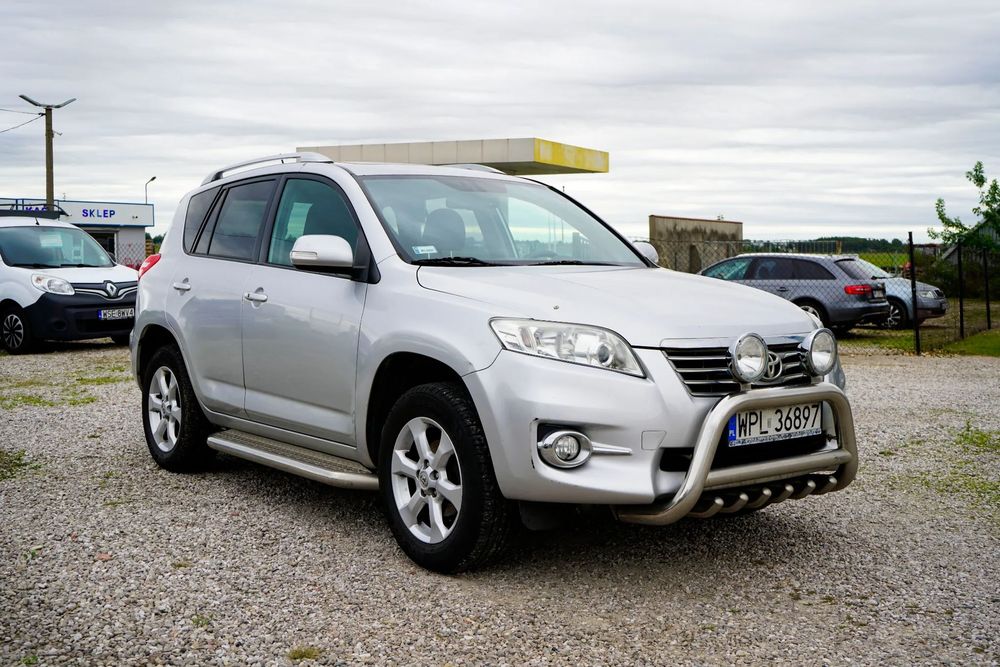 Toyota RAV4 Toyota RAV4 -LPG - Skóry - kamera cofania w lusterku - POLIFT!