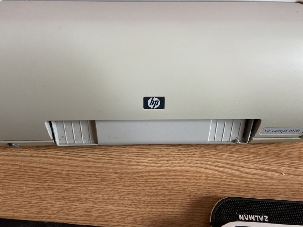 Продам струменевий принтер HP Deskjet 3920
