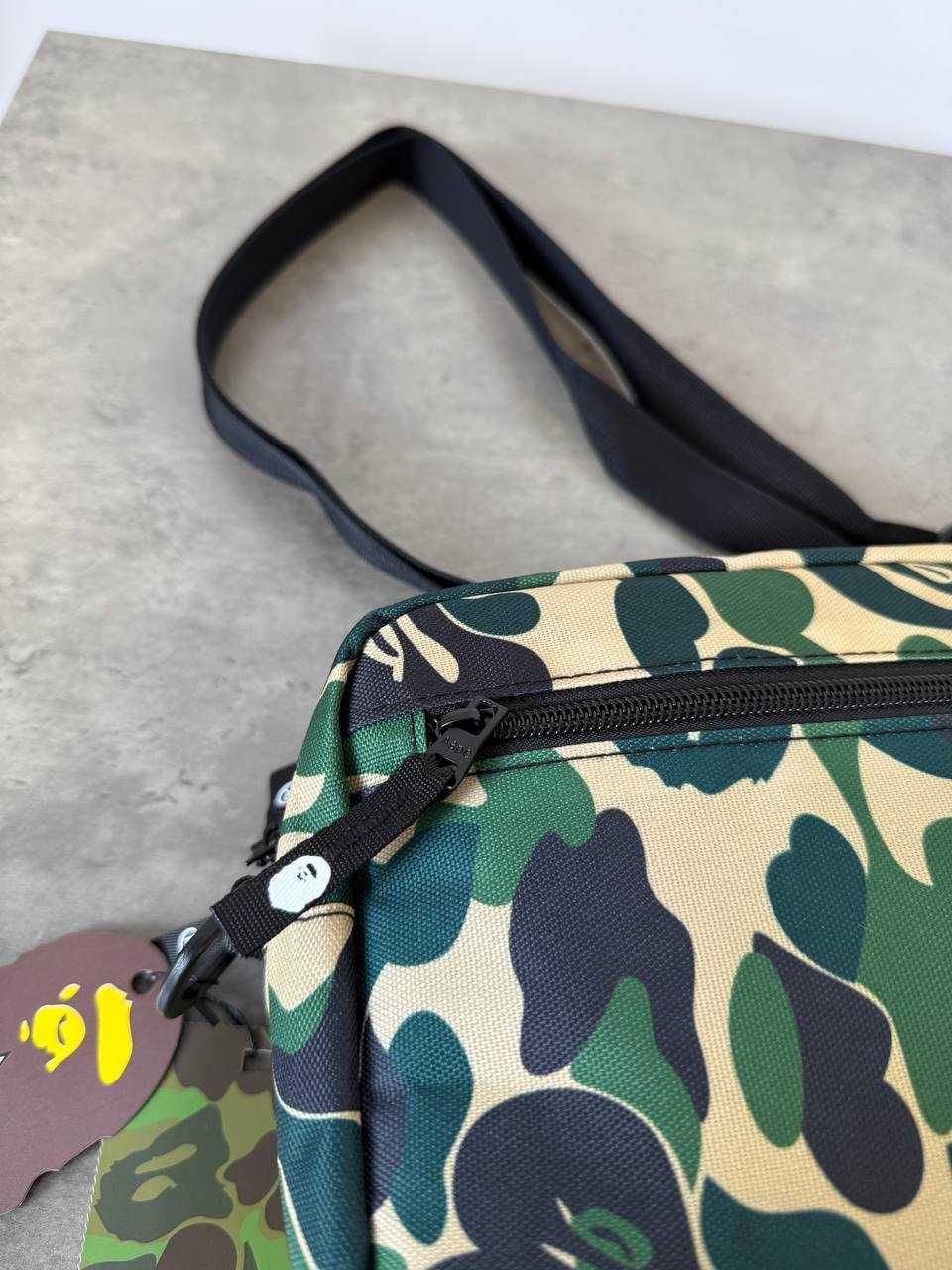 Сумка месенджер Bape в хаки цвете