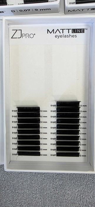 Rzęsy ZJpro matt line Skręt D, grubość 0,07 czrne