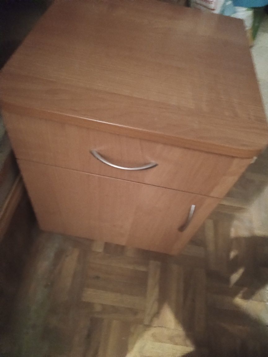 Szafka nocna kolor olcha