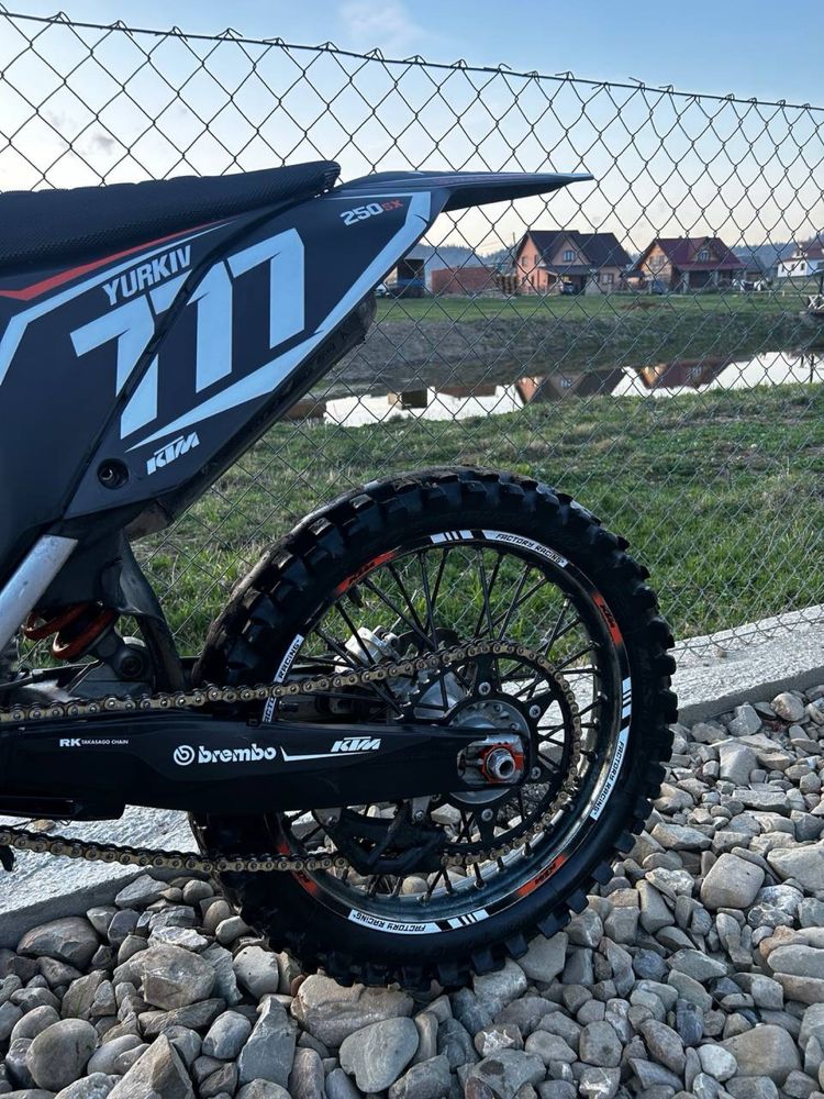 Продам Ktm sx 250 2010