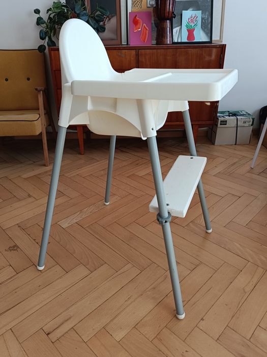 Krzesełko z podnóżkiem do karmienia Ikea Antilop