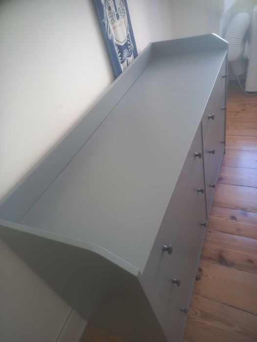 Cómoda IKEA HAUGA como nova