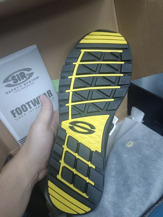 Sir Safety Factor lekkie prewiewne buty robocze