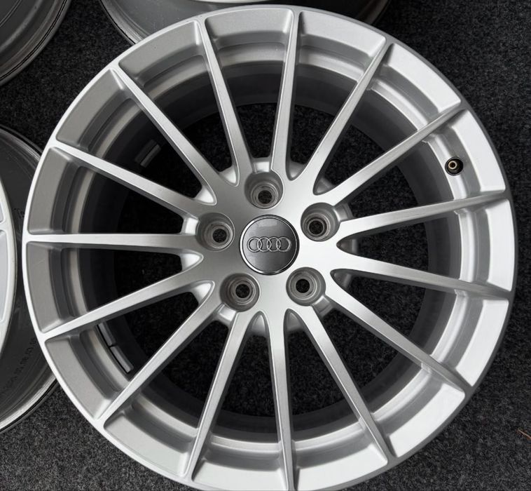 Диски R17 5/112 Audi  A3 A4 B8 B9 Q3 Q5 A6 C6 C7 A5 S5 Skoda VW Seat
