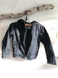 Unisex kurtka jeans bomberka kaptur denim - Okaidi rozmiar 102 (4Y)