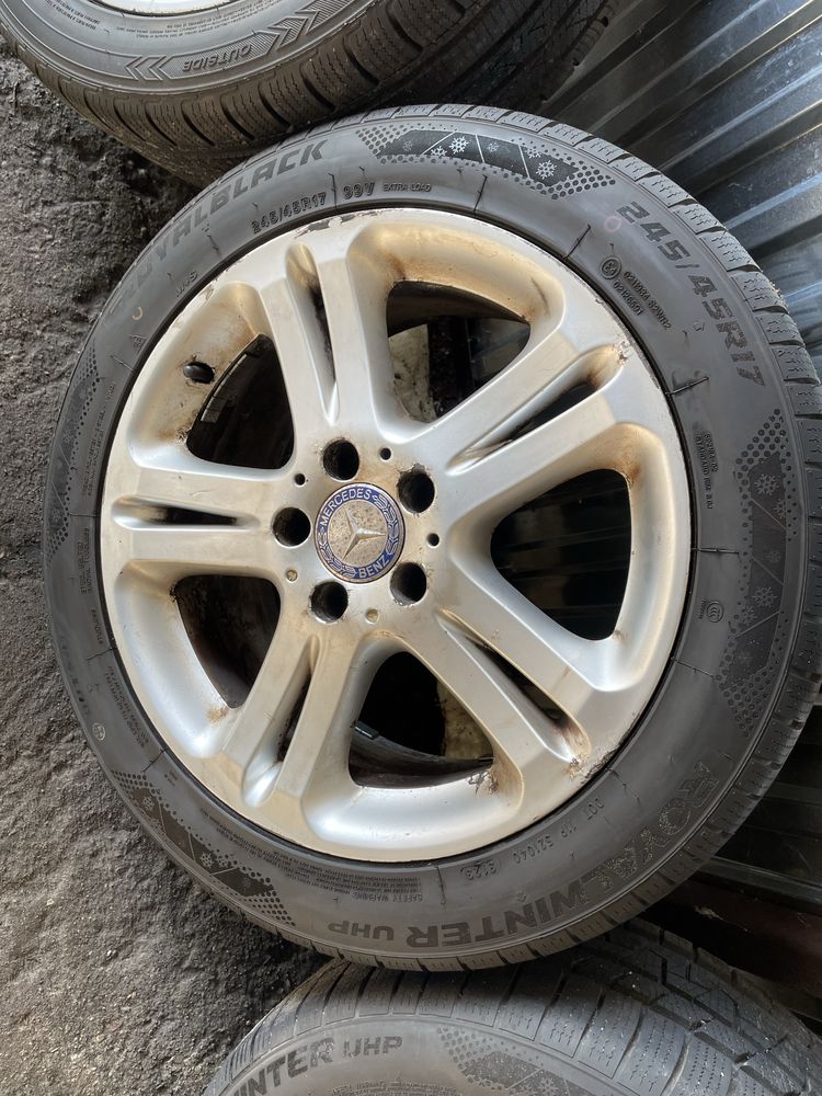 Felgi z oponami zimowymi Mercedes 245/45 R17 Opony jak nowe OKAZJA!