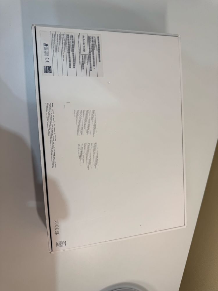 як Новий MacBook Air 13-inch 13.3 Space Gray /1.6 GHz/8GB/256GB/DEU