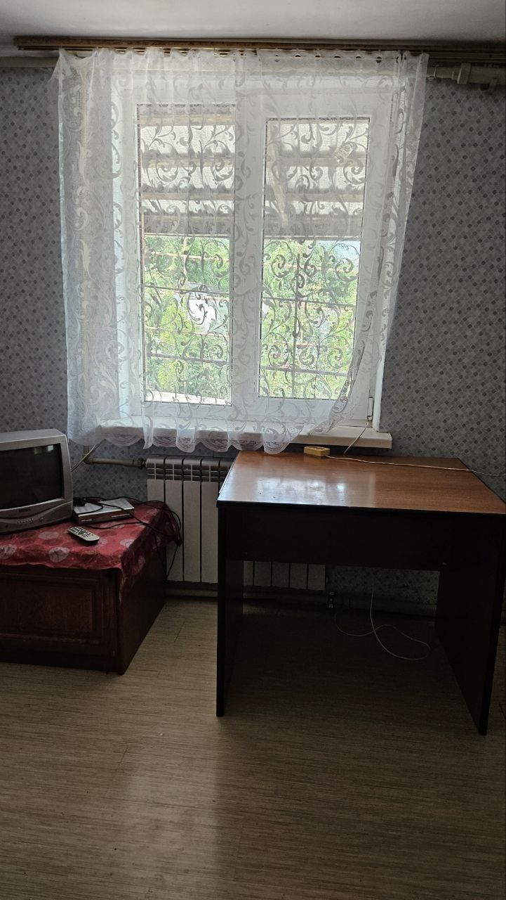 Здам в оренду приватний будинок( 2 кімнати)імнати)