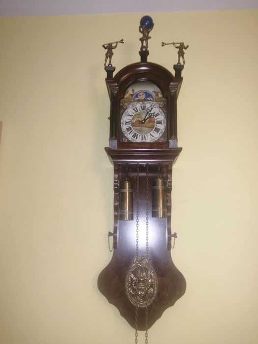 Stary zegar holenderski