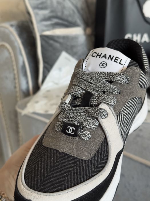 Серые кроссовки Chanel 36 размер