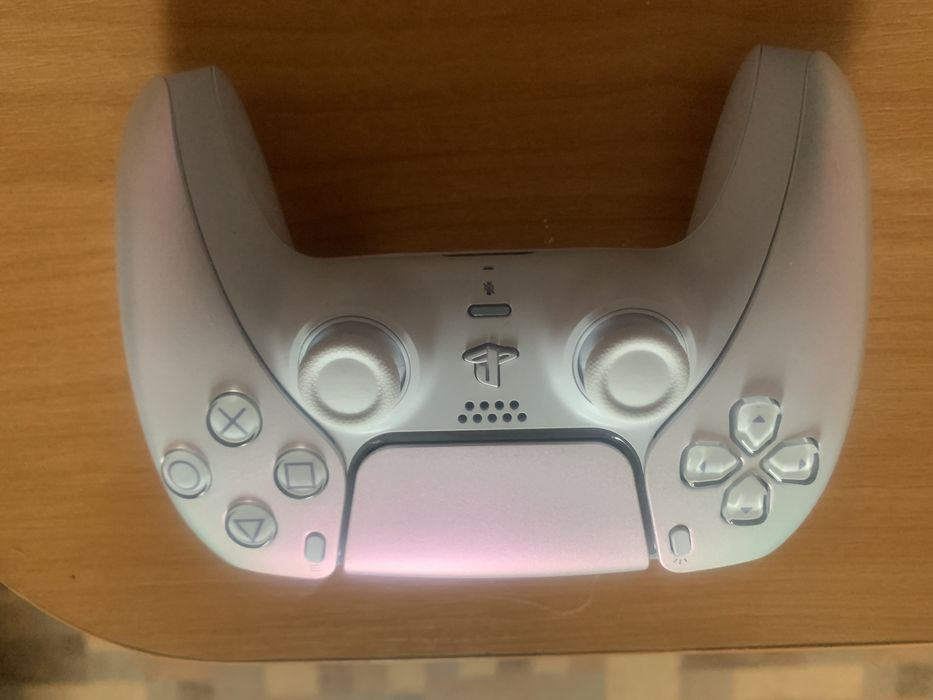 DualSense  Chrome Pearle як новий