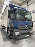 Mercedes Antos 330, 7.40m c/ de caixa c/plat.elev., 2017