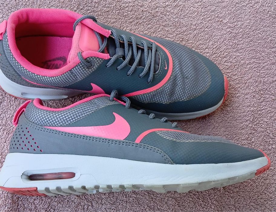 Sneakersy Nike Air Thea