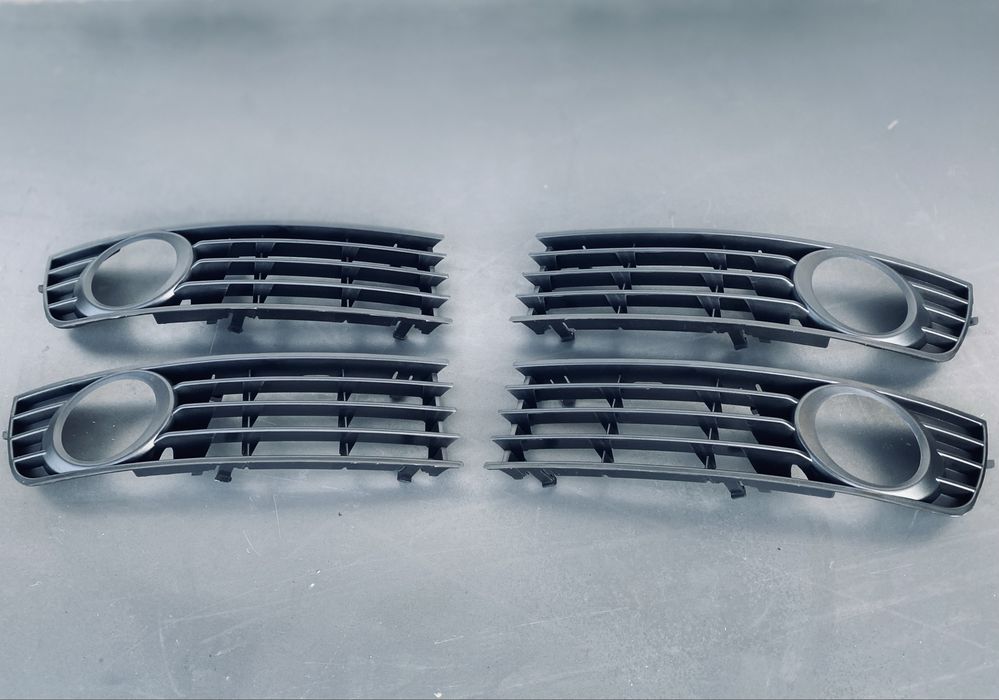 Решітка птф під противотуманку Ауді А4 Б6 решотка Audi A4 B6 розборка