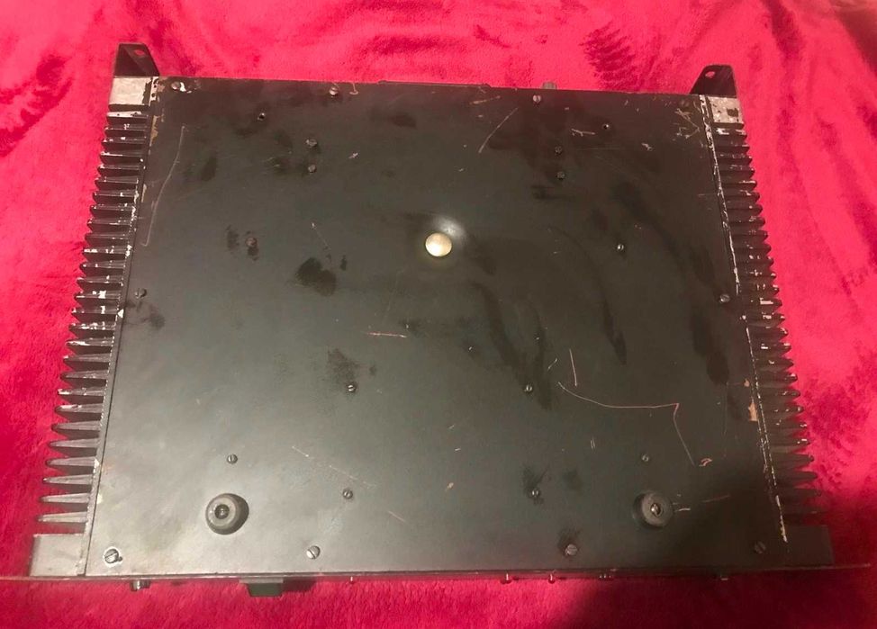 Підсилювач EVM PILOT CX-604 600 ватт