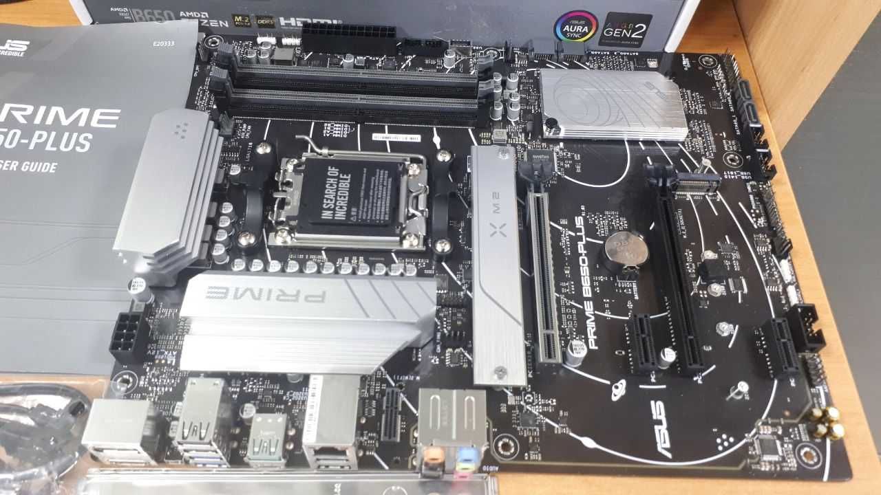 Материнська плата Asus Prime B650-Plus