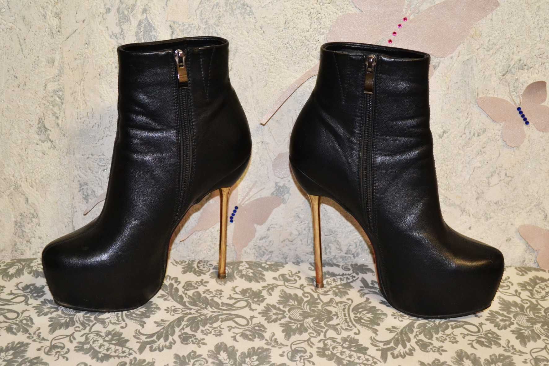 Ботинки ботильоны размер 37 в стиле christian louboutin