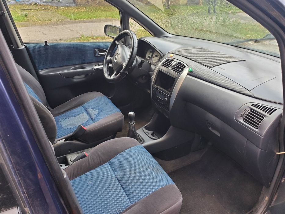 Продам мазду  дизель