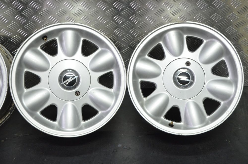 Felgi Koźle Opel Vectra Omega Zafira Astra itd..7Jx15 5x110 ET33 Adax