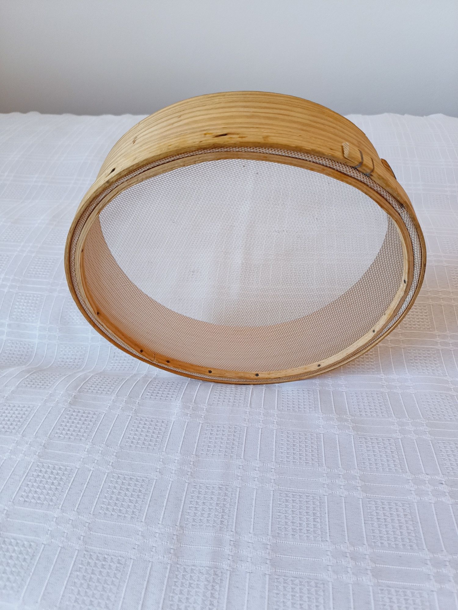 Sitko drewniane do przesiewania mąki, średnica 25cm