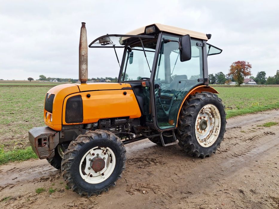 Renault DIONIS 130 4x4 120cm sadowniczy , ogrodniczy,klima