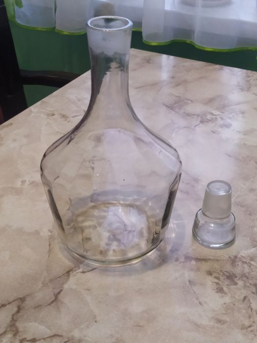 Графін скляний кухонний 1.5л.