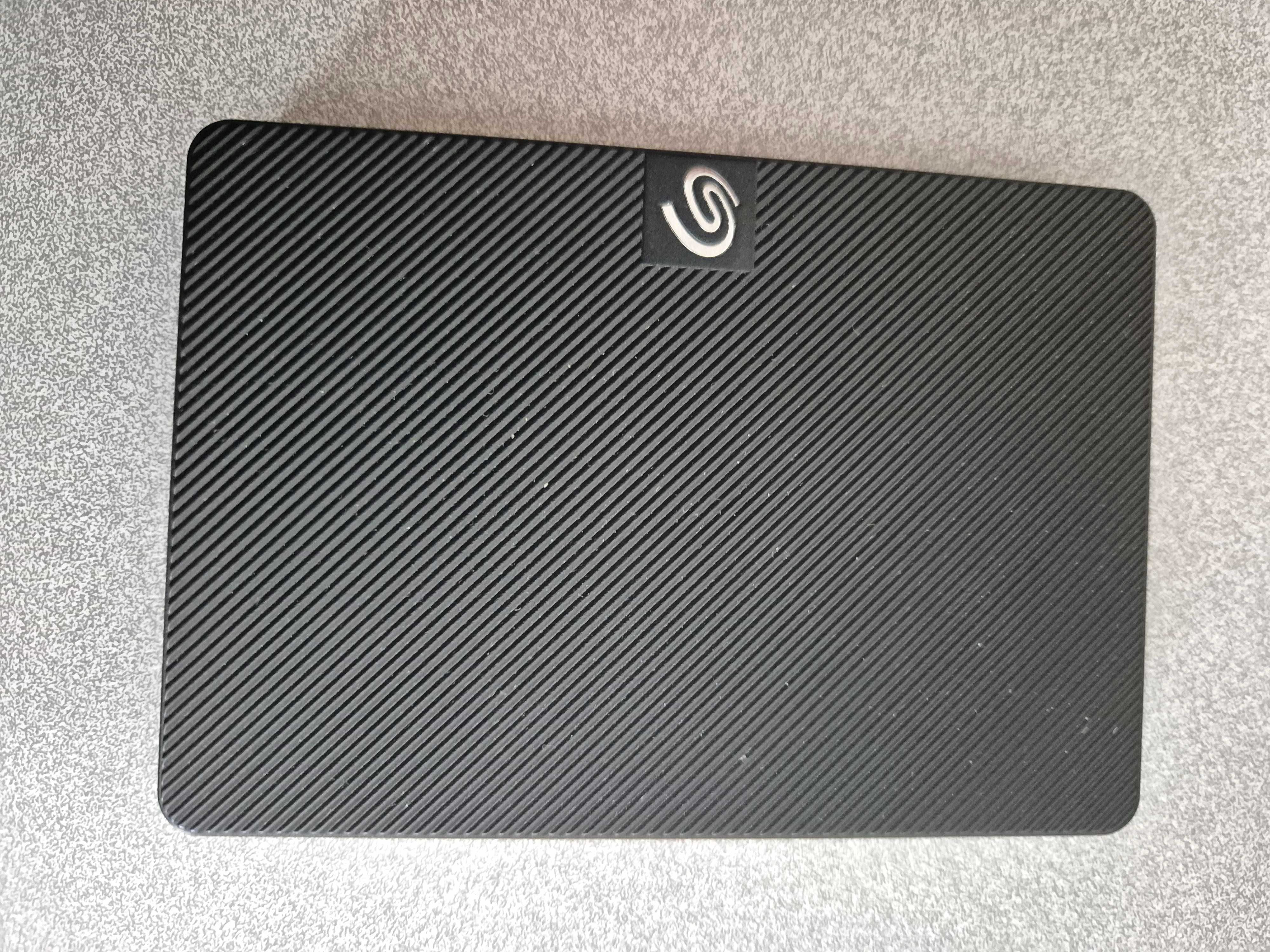 disco externo sata seagate 2TB de 2,5" testado