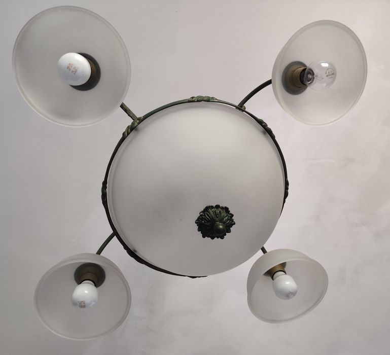 Candeeiro de Teto possibilidade até 6 Lâmpadas - Metal e Vidro Opaco