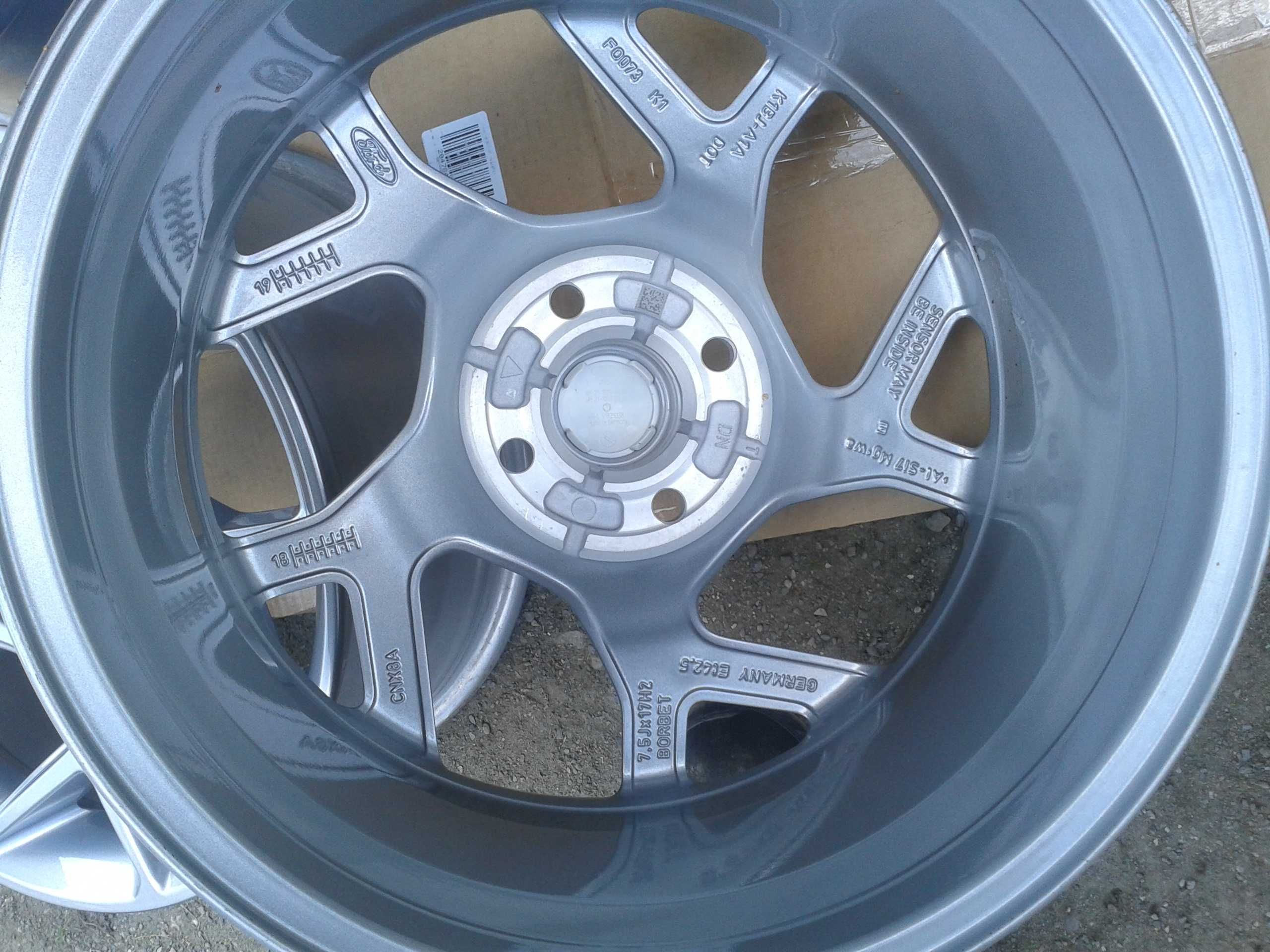 nowe oryginalne felgi r17 szare ford fiesta st mk8 mk7 bmax b-max puma