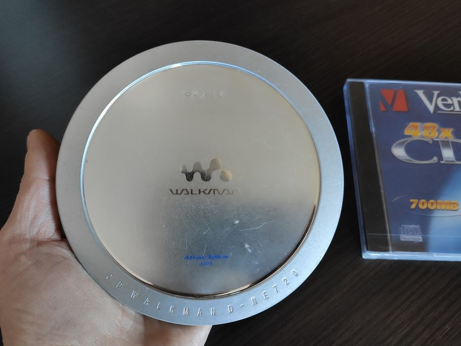 CD/MP3 плеер SONY Walkman D-NE720 Made in Malaysia