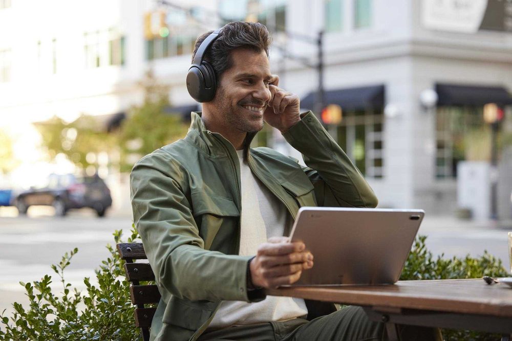 Słuchawki bluetooth z ANC JBL Tour One M2 czarne 2 lata gwarancji