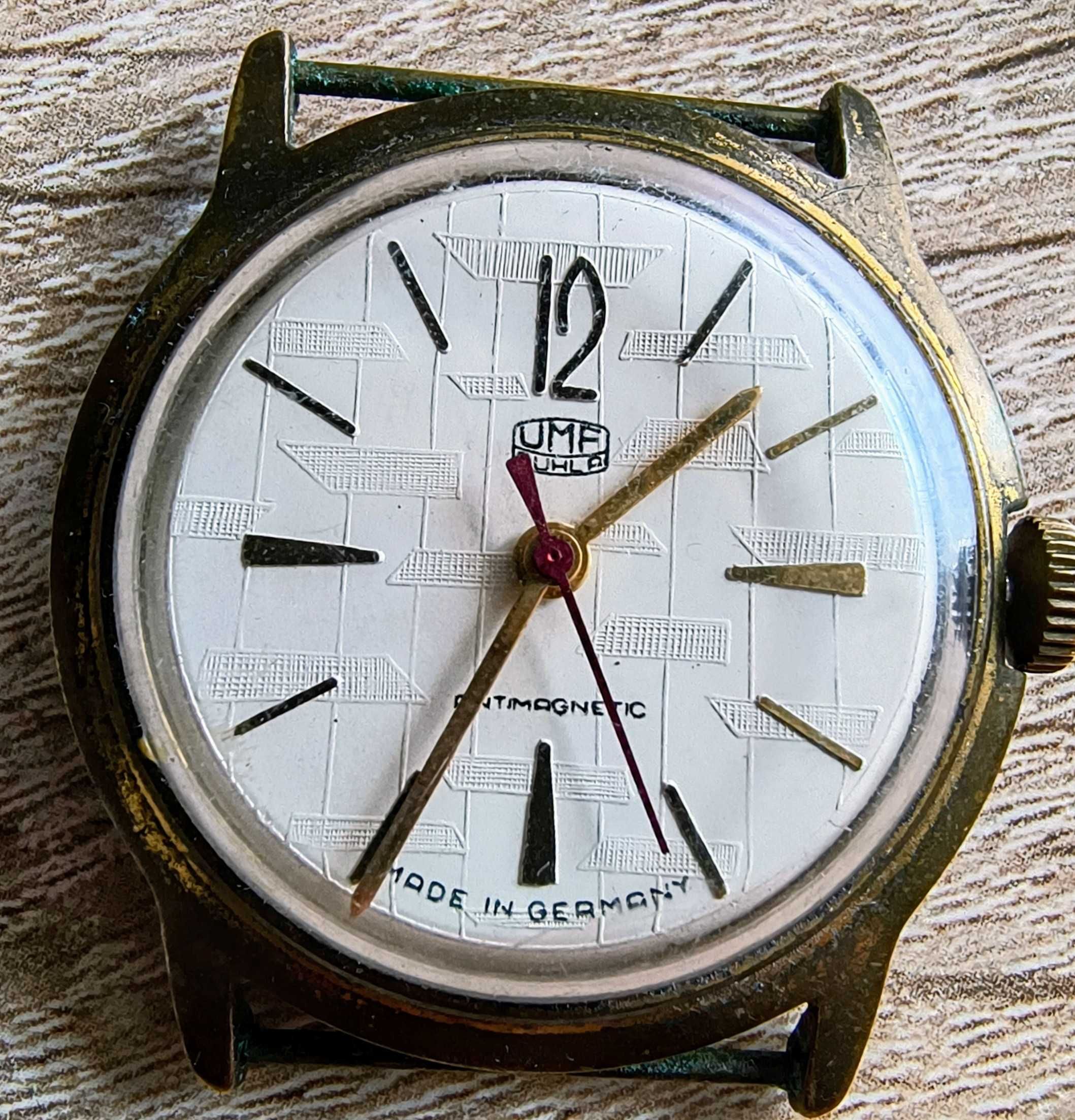 Zegarek mechaniczny Made In Germany UMF Ruhla Antimagnetic