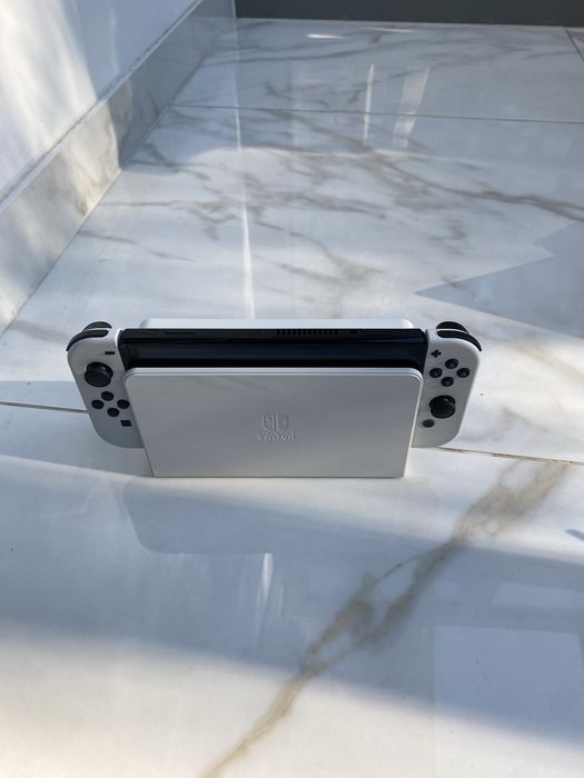 Nintendo Switch Oled  Okazja  *cały komplet*