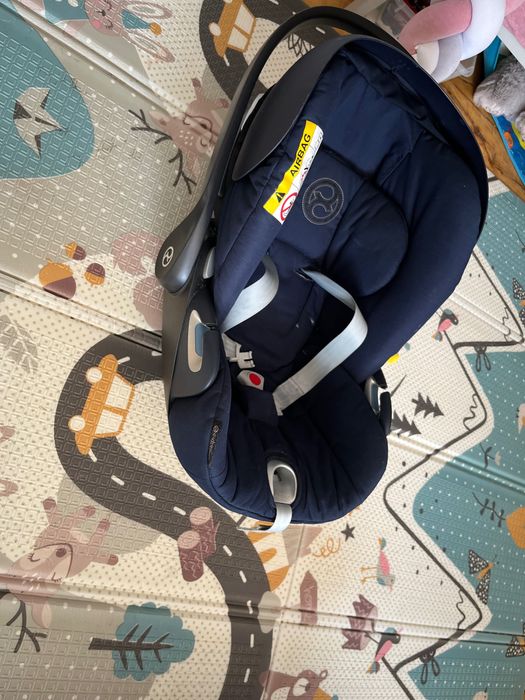 Fotelik cybex z bazą