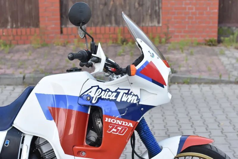 Honda XRV HONDA XRV 750 AFRICA TWIN Oryginał stan 1992r 1 właściciel Niemcy !