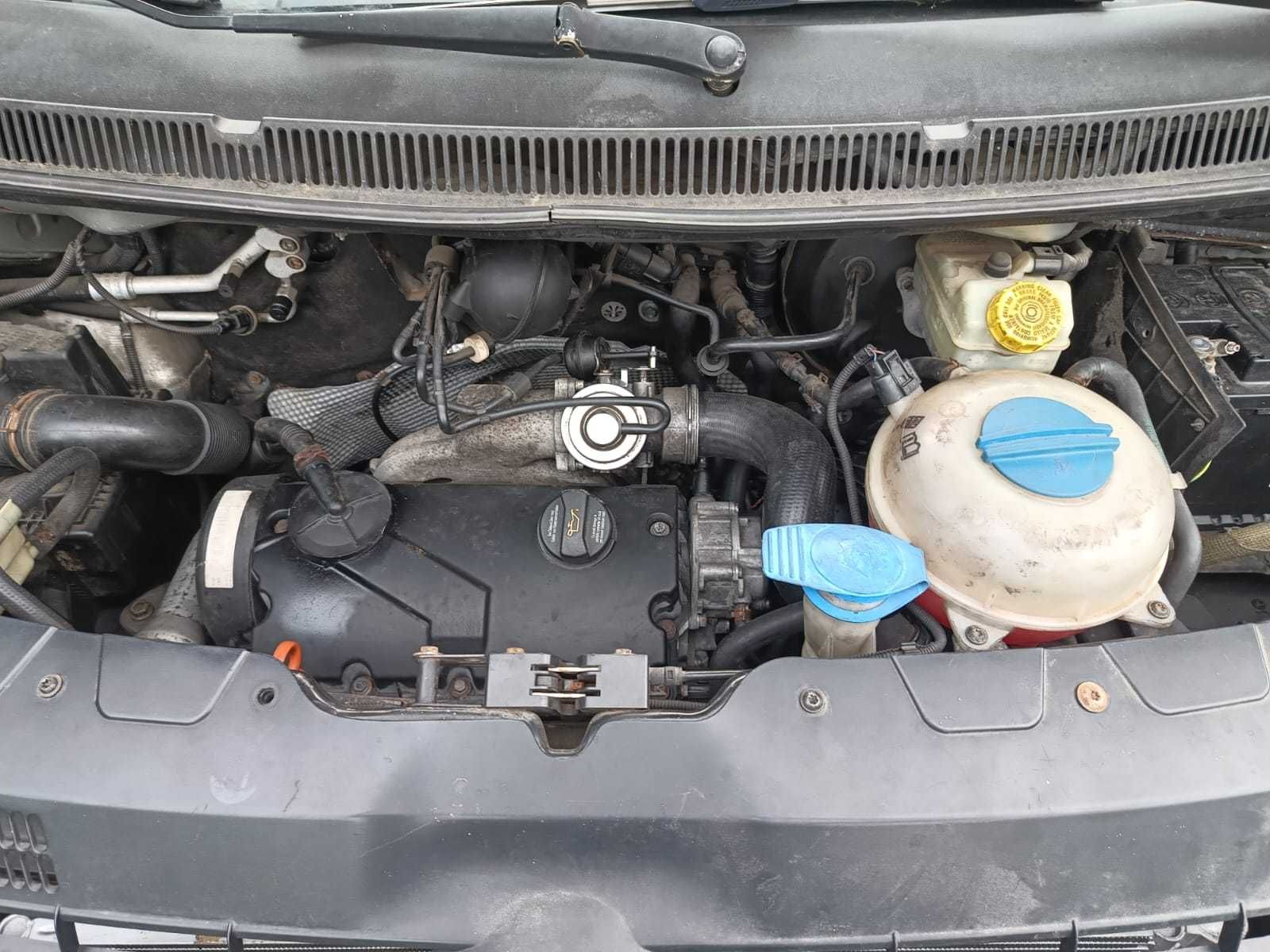 Sprzedam,Volkswagen Transporter T5 1.9 TDi 105 KM,