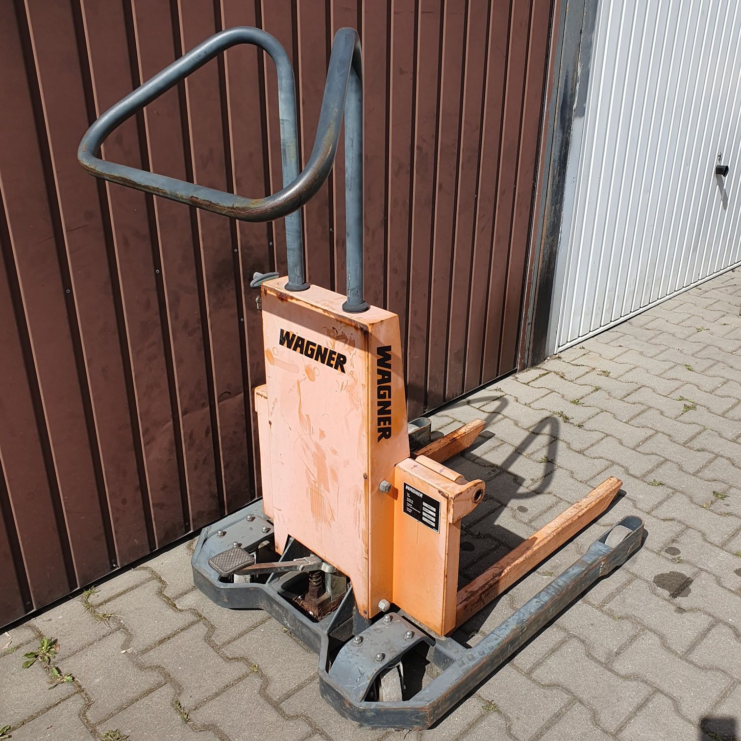Wózek widłowy paleciak ręczny WAGNER HS05 500kg 40 cm