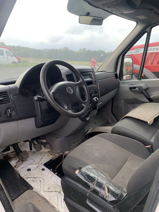 Vw crafter sredni uszkodzony