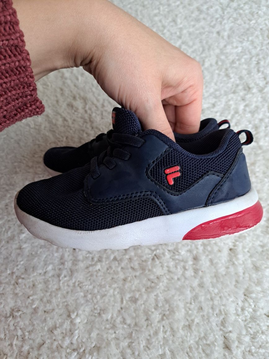 Sneakersy Fila r. 26