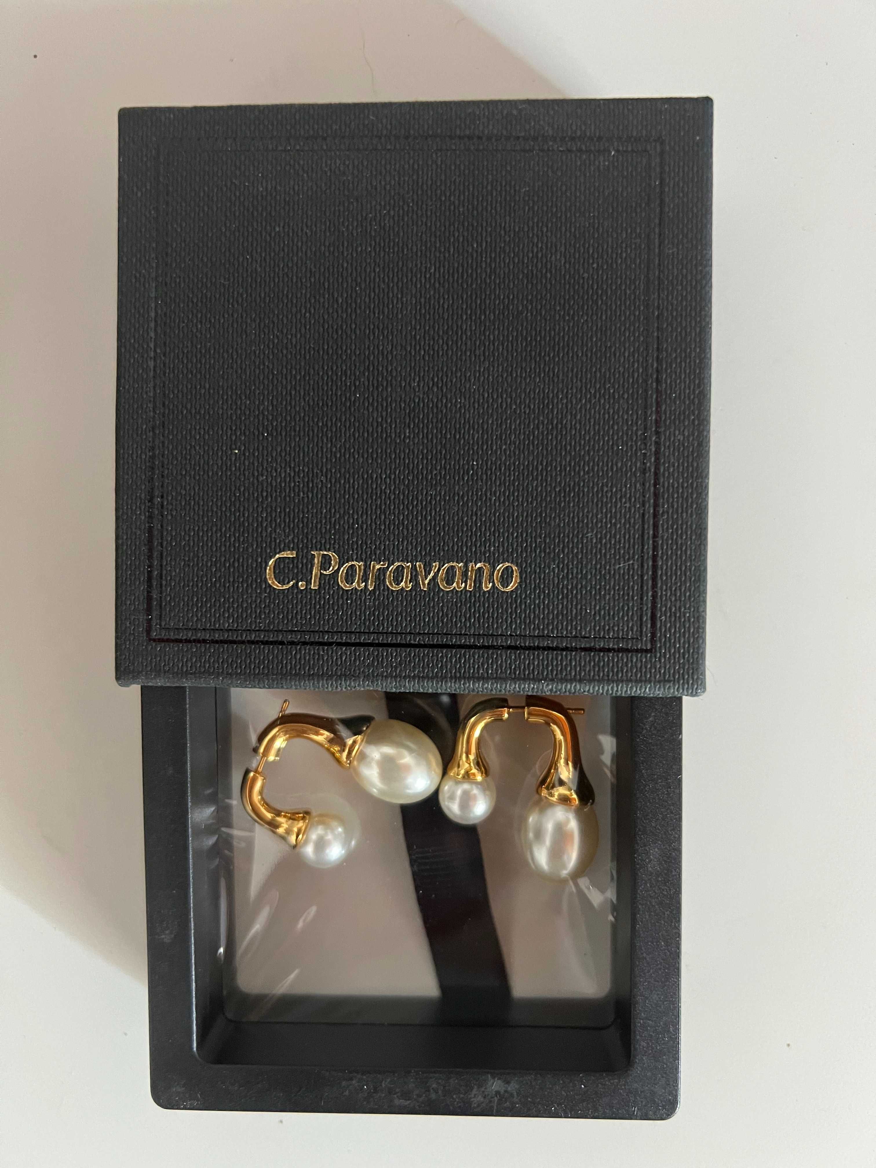 Brincos pendentes de ouro com pérolas C.Paravano