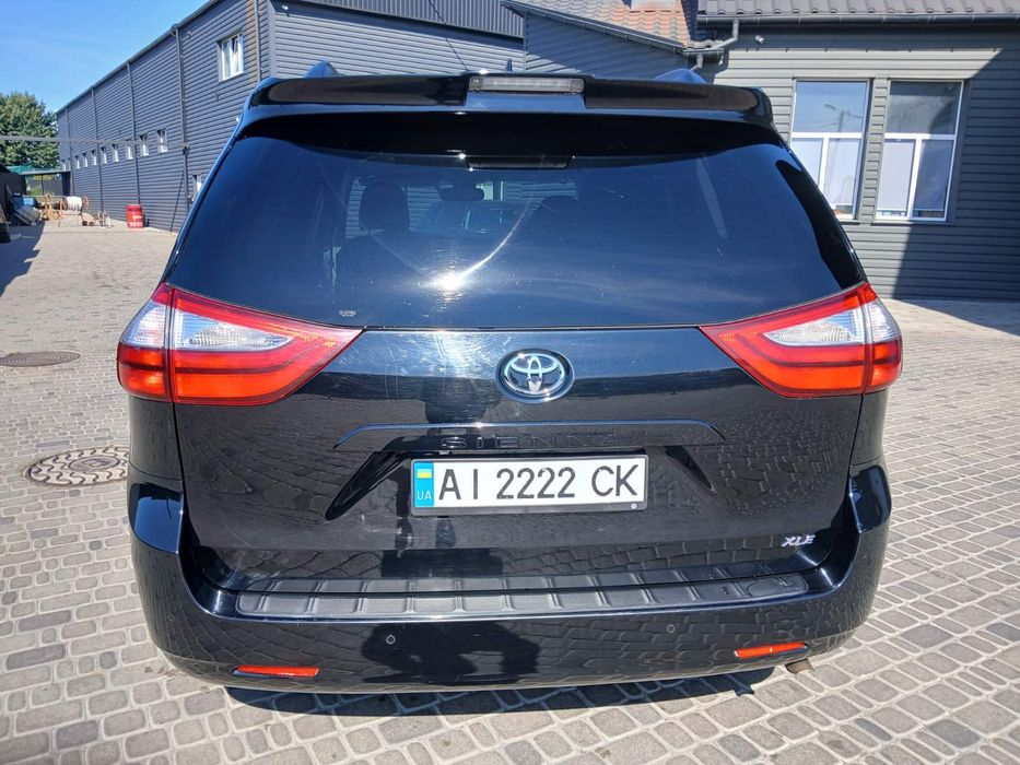 Toyota Sienna 2018р