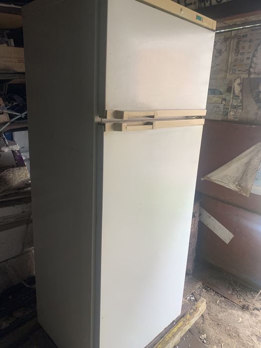 Холодильник Атлант в робочому стані