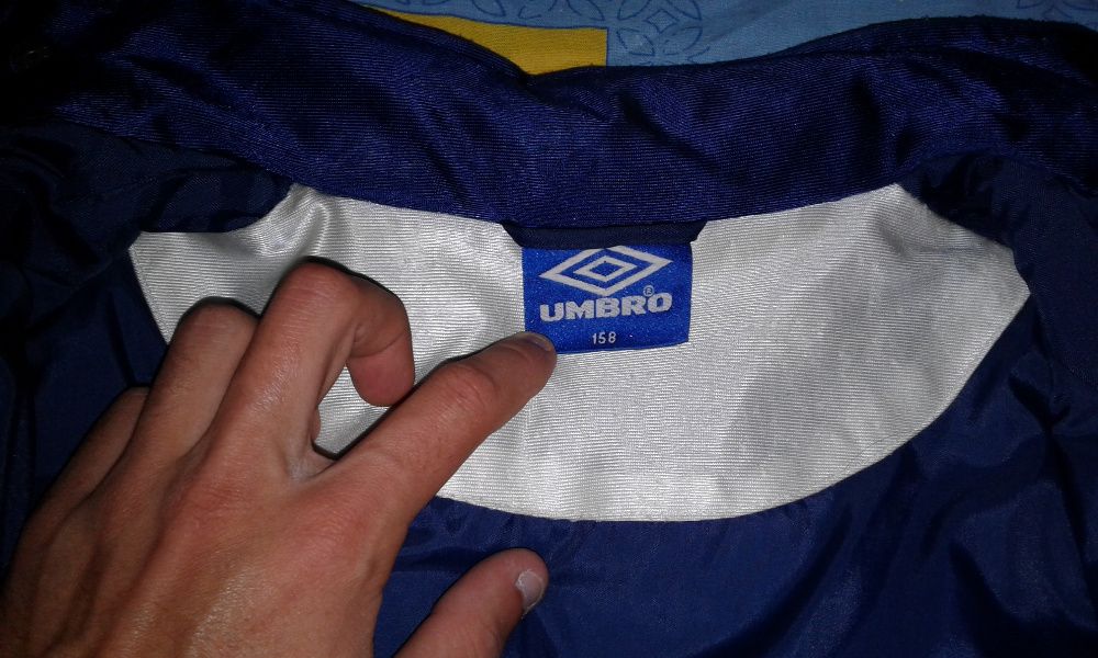 Куртка ветровка umbro