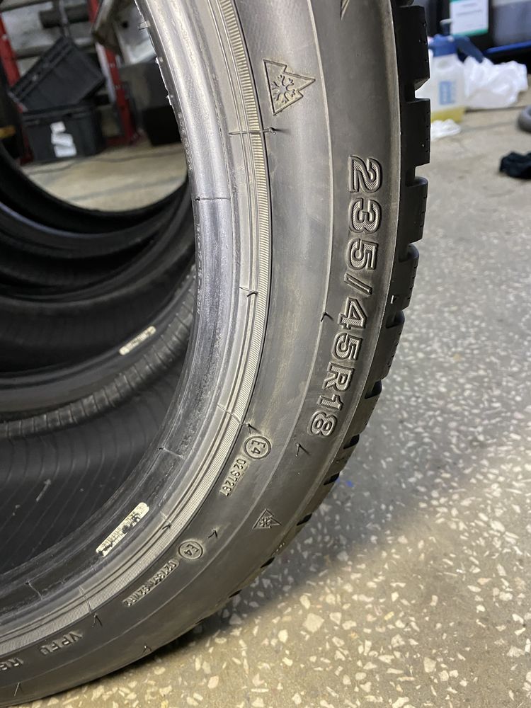 Колеса, резина, гума, шини Firestone 235/45R18