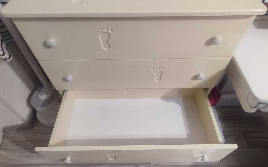 Дитячий Комод з Пеленальним Столиком