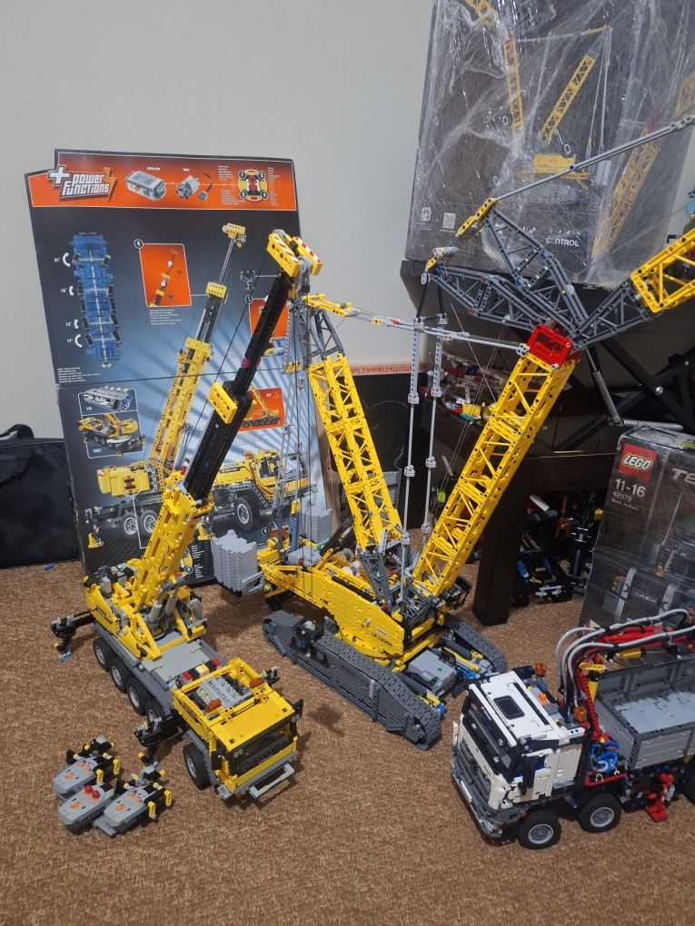 Продам lego 42009 модернезированный