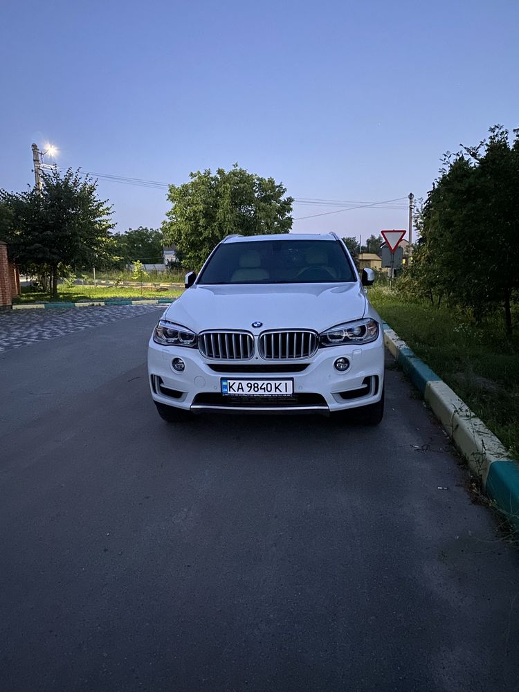 Продам BMW X5 F15 2017г