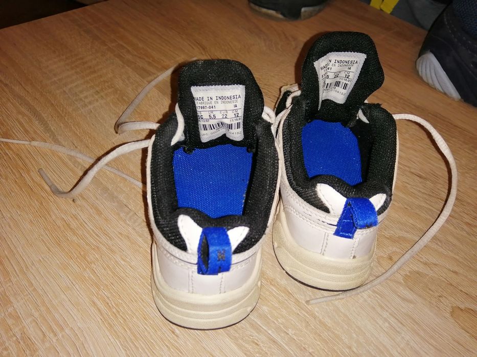Buty chłopięce nike